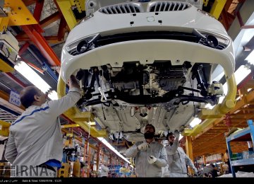 Iran Auto Industries Produce 1.2m Units in 11 Months