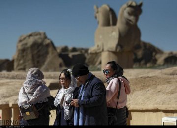 8m Tourists Visit Iran in 10 Months