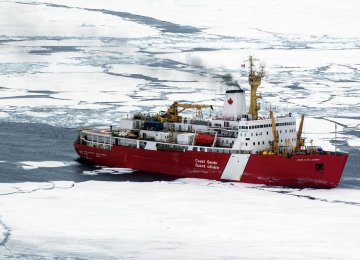 Major Fishing Nations Agree No Fishing in Arctic, for Now