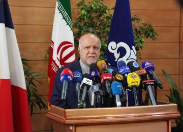 Iran Oil Minister Underlines Financial Clarity in Gas Deal With Total