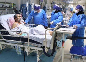 Iran Virus Infections Cross 300,000 Mark