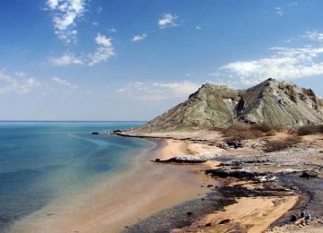Four Tourist Projects in Hormozgan
