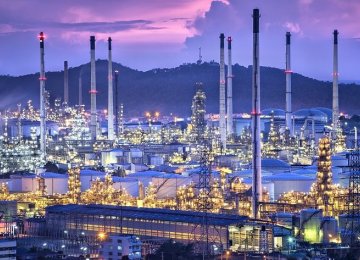 India Looks to Aramco, Adnoc for $44b Refinery Investment