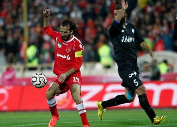 Reds Win Action-Packed Tehran Derby