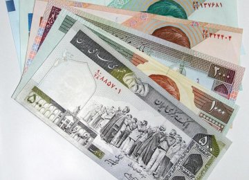 Rial Lost Value by 30% in 2014