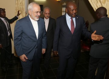 Zarif, Burundi Leaders Review Collaboration