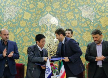 Isfahan Signs 8 Investment MoUs