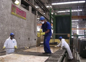 Brazil Industry Shows Little Sign of Recovery