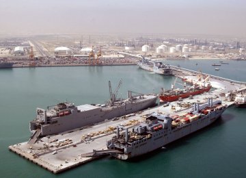 Kuwait Foreign Trade Surplus Shrinks 20%