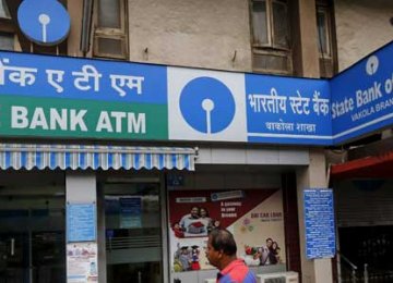 India Banks May Cut Lending Rates