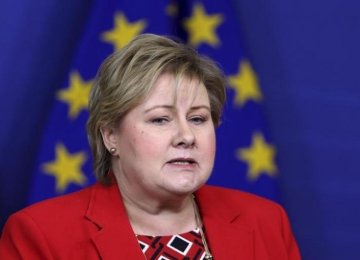Norway PM Averts Crisis