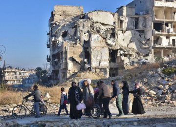 Civilians on the move in Aleppo