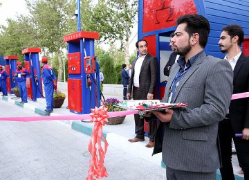 Single-Platform Gas Stations for Isfahan