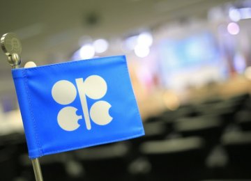 OPEC, Non-Opec Producers   May Meet in Moscow