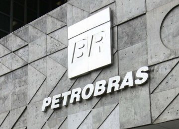 Petrobras Output at 2-Year Low