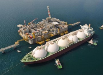 Romania Interested in Iran’s LNG, Hydrocarbon Projects