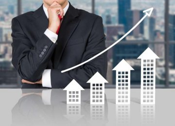 Realtor Positive on Market, Negative on Leasing Firms 