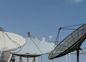 Tehran, Rome Sign Telecoms Deal