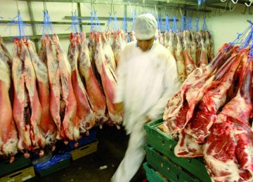 Iran Traders Urged to Focus  on Benefits of Halal Industry