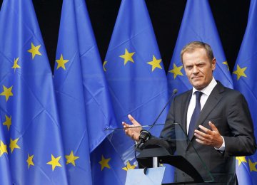 Tusk Visits EU States Ahead of Turkey Migration Summit