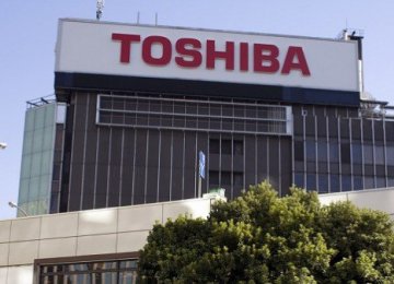 Toshiba Reports $6.2b Loss