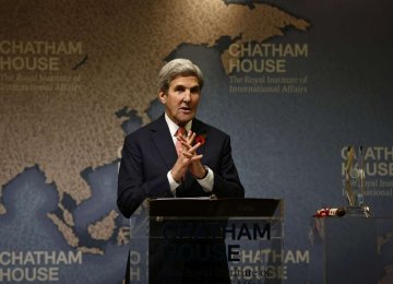 Kerry Praises Zarif’s Patriotism, Skills