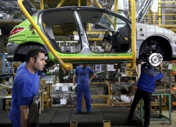 By the end of the current Iranian year (March 20, 2017), Iran’s automotive production goals will be met.