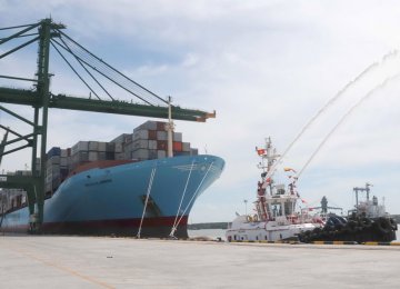 Vietnam Trade Surplus Exceeds $3.3b