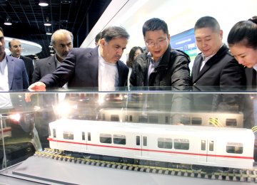 Chinese Firms Invited to Invest in Iran’s Transport Sector