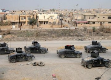 Iraqi Army Elite Force Pauses Advance Near Mosul