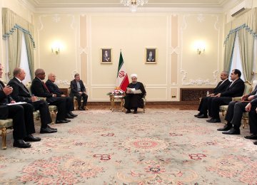 Cuban Vice President Ricardo Cabrisas (L) meets President Hassan Rouhani in Tehran on August 13. 