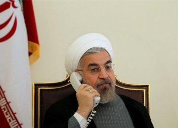 Rouhani, Qatar Ruler Talk on Phone