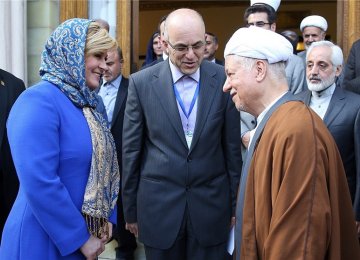 Rafsanjani: Europe Ties Benefit Iran&#039;s Economy