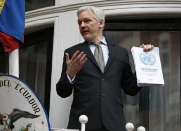 Swedish Court Upholds Assange Arrest Warrant