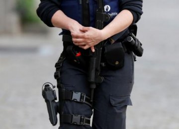 Belgian Police Warned: IS Fighters En Route to Europe