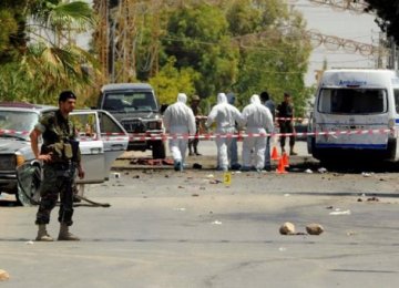 Bomber Killed in Blast Outside  US Consulate in Jeddah