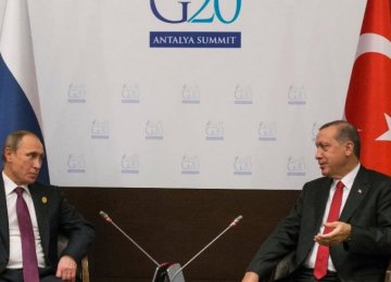 Erdogan Visits Russia to Mend Bilateral Ties