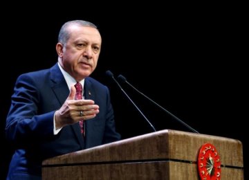 Erdogan: US Has No Excuse to Keep Gulen