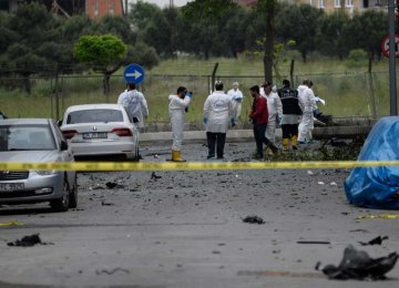 Night-Time Blast Wounds 4 in Istanbul