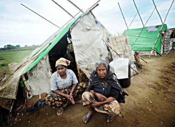 Fire Destroys 50 Shelters in Myanmar Camp