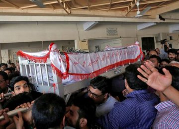 Karachi Mourns Slaying of Anti-Militant Activist