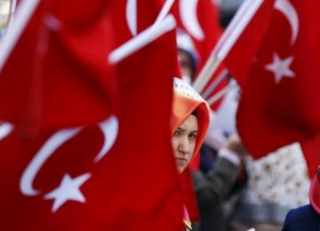 Turkey Detains 28 Over Links to Gulen