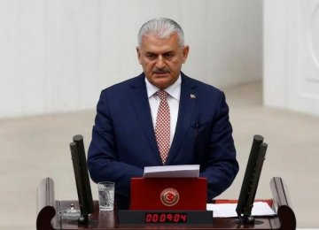 Turkey’s New Premier Wins Vote of Confidence