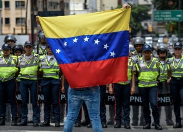Fresh Opposition Campaign to  Unseat Venezuela President Rolls