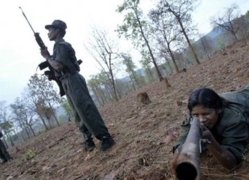 Indian Rebels Kill 10 Soldiers in Bihar