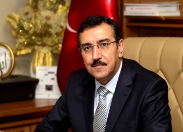 Turkey Aims to Triple Trade With Iran