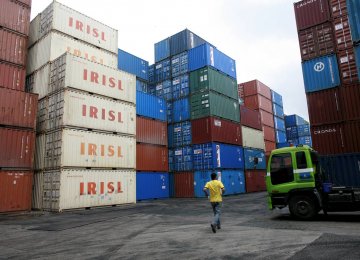 Gov’t Targets 20% Rise in Non-Oil Exports 