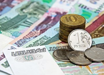 Weak Ruble Cuts Exports to Russia
