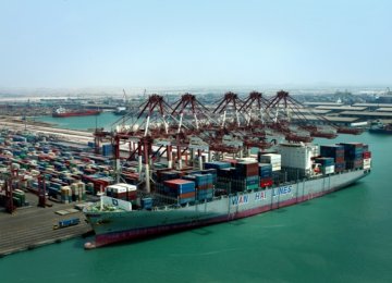 Increased Activity at Hormozgan Ports