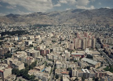 19% of Tehranis Living in Dilapidated Buildings